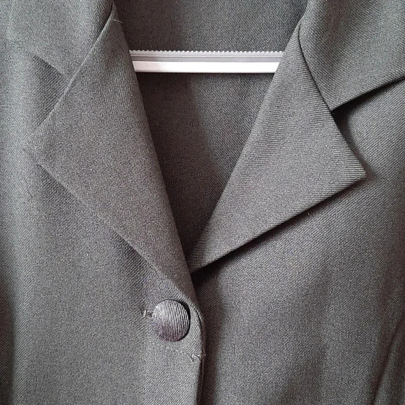 Separate Scene Women's Green Blazer - Picture 4 of 7